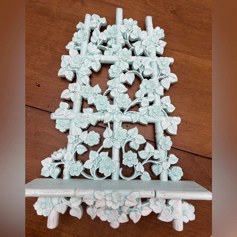 Homco  midcentury turquoise floral plastic trellis shelf 17”